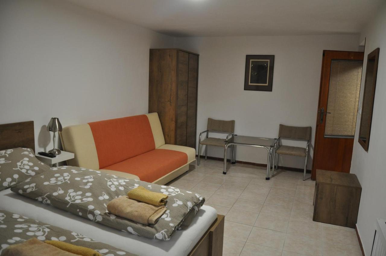 Penzion Kimex Znojmo Luaran gambar